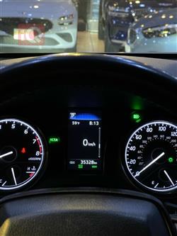 تۆیۆتا کامری